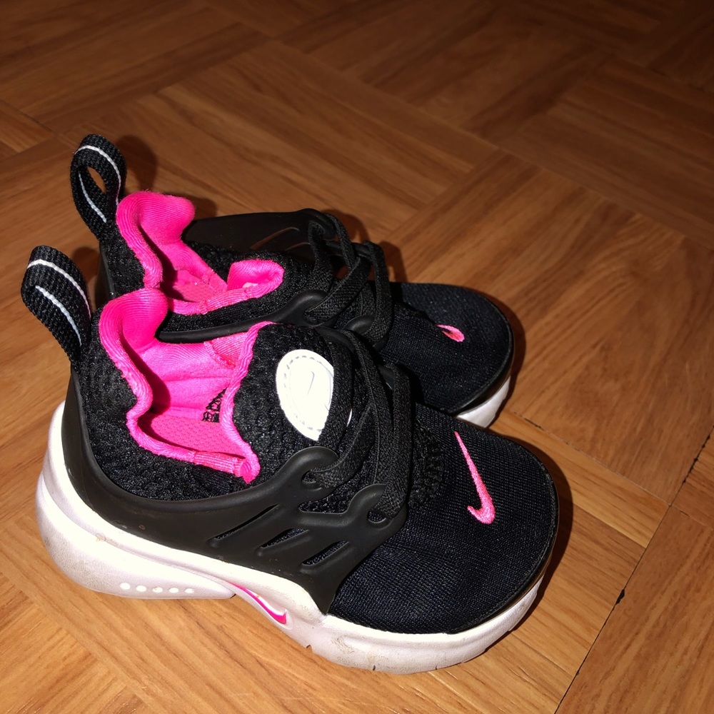 Nike kids shoes